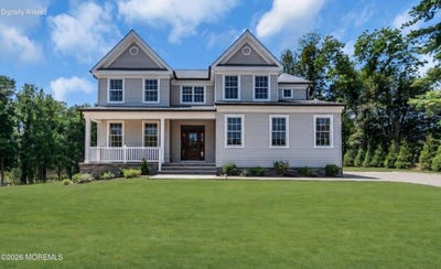 /international/us/1-barrington-court-holmdel-nj-110108347634/