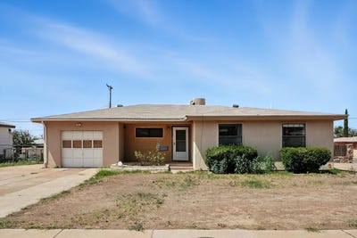 /international/us/909-cedar-avenue-alamogordo-nm-110105929012/