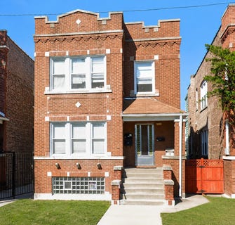 /international/us/2314-n-laramie-avenue-chicago-il-110106945335/