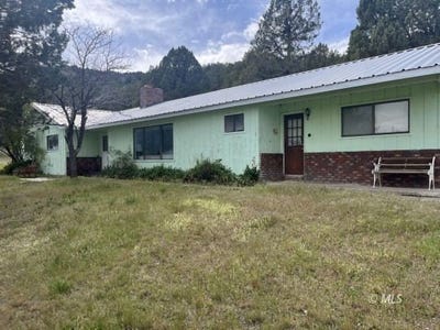/international/us/29855-county-rd-1-cedarville-ca-110106957641/