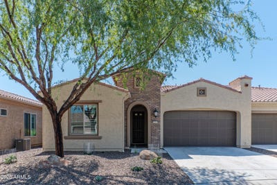 /international/us/16949-w-cypress-street-goodyear-az-110120062182/