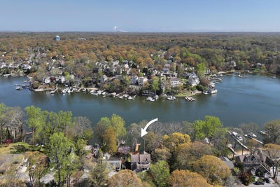 /international/us/928-waterview-dr-crownsville-md-110107387725/