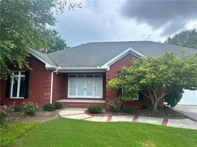 /international/us/3869-falcon-crest-court-auburn-al-110098132227/