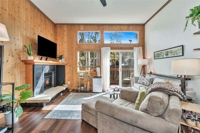 /international/us/3025-columbine-drive-steamboat-springs-co-110102258526/
