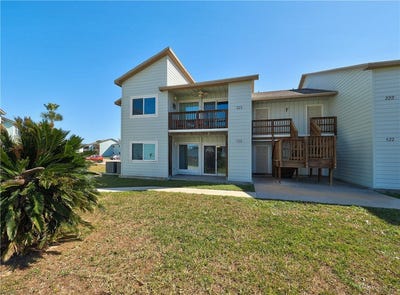 /international/us/230-cut-off-road-port-aransas-tx-110106117442/
