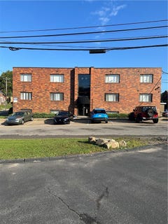 /international/us/945-washington-ave-carnegie-pa-110120535739/