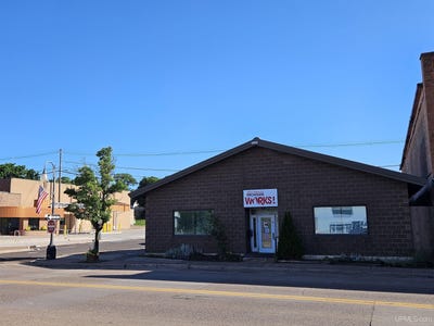 /international/us/429-river-ontonagon-mi-110100973886/?lang=zh-tw