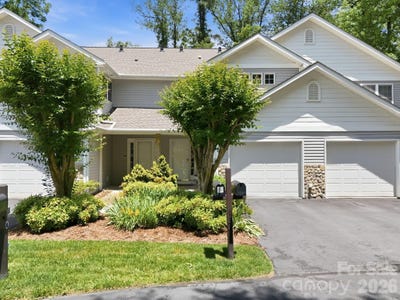/international/us/135-ewarts-pond-road-hendersonville-nc-110108391594/