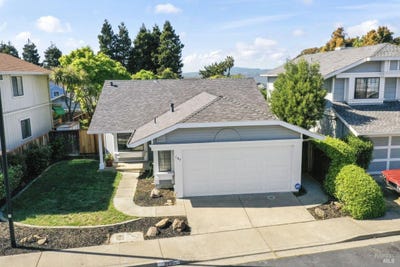 /international/us/189-nalisty-drive-vallejo-ca-110108717492/