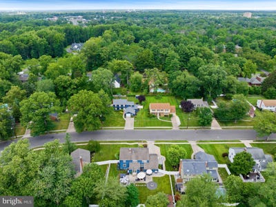 /international/us/109-pearl-croft-road-cherry-hill-nj-110101101248/