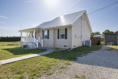 /international/us/5918-stovall-rd-cave-city-ky-110107634183/