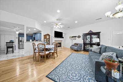 /international/us/942-cresthill-drive-cedar-hill-tx-110106989588/