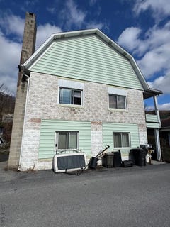 /international/us/530-naylor-rd-johnstown-pa-110106803316/