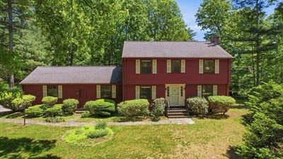 /international/us/9-deacon-hunt-drive-acton-ma-110108341858/