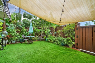 /international/us/2716-sw-15th-street-deerfield-beach-fl-110110046356/