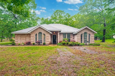 /international/us/248-butternut-lane-powderly-tx-110107548368/