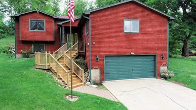 /international/us/338-south-street-deforest-wi-110108902060/