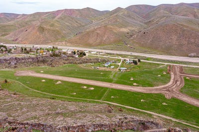 /international/us/lot-2-block-1-castle-creek-lane-inkom-id-110103124930/