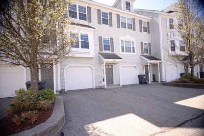 /international/us/22-merrimac-way-tyngsborough-ma-110107656227/