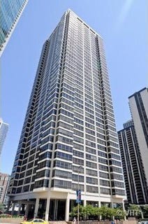 /international/us/360-e-randolph-street-chicago-il-110101127717/?lang=en