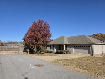 /international/us/110-stonewell-street-sulphur-rock-ar-110103678660/