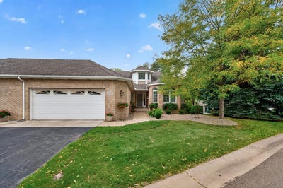 /international/us/16035-38th-avenue-n-plymouth-mn-110120413622/