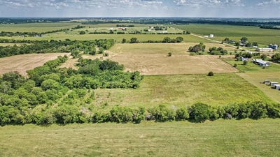 /international/us/1413-water-well-road-lorena-tx-110100046836/
