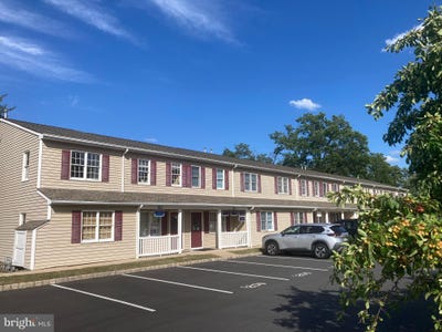 /international/us/260-route-202-31-liberty-court-flemington-nj-110102029774/