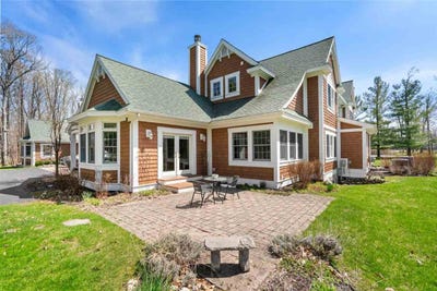/international/us/840-fairways-1-harbor-springs-mi-110108077872/