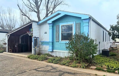 /international/us/325-e-1st-st-ault-co-110107163040/