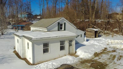 /international/us/52-pocket-hill-road-plattsburgh-ny-110105852728/