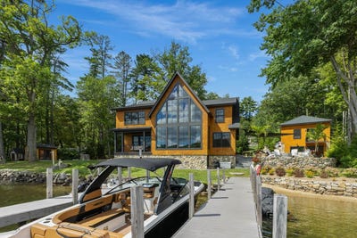 /international/us/47-varney-point-road-right-gilford-nh-110101930478/