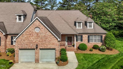 /international/us/2014-muirfield-court-elon-nc-110099978325/