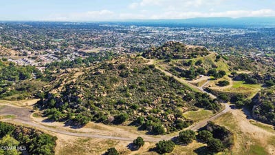 /international/us/santa-susana-chatsworth-ca-110103523007/