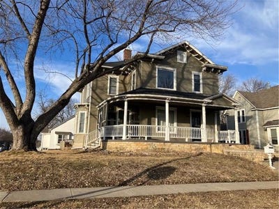 /international/us/301-2nd-avenue-ne-waseca-mn-110105917494/