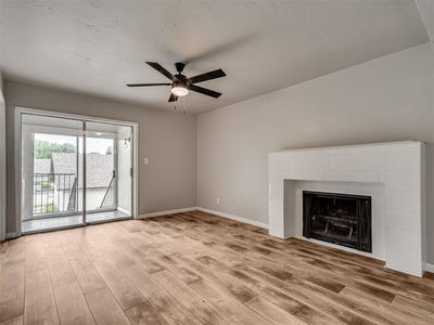 /international/us/1725-e-lindsey-street-norman-ok-110107809126/