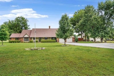 /international/us/4152-w-oak-street-skiatook-ok-110106491328/