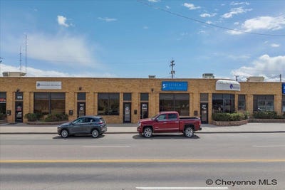 /international/us/1013-e-lincolnway-cheyenne-wy-110108450032/