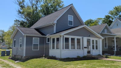 /international/us/412-e-cherry-street-bluffton-in-110107779904/