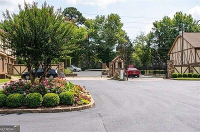 /international/us/3292-abbeywood-drive-decatur-ga-110110220918/