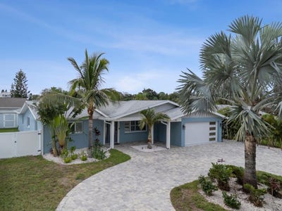 /international/us/312-westwinds-drive-palm-harbor-fl-110110421971/