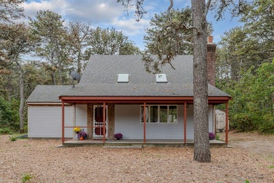 /international/us/100-east-hill-road-wellfleet-ma-110102821740/