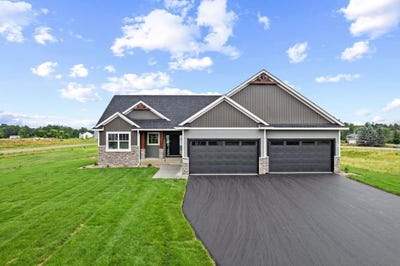 /international/us/3864-222nd-lane-nw-oak-grove-mn-110119596344/