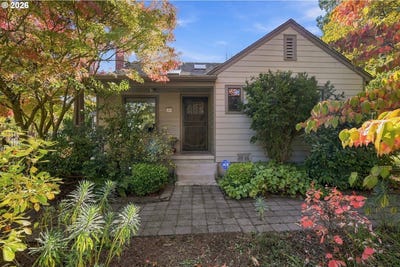 /international/us/580-horn-ln-eugene-or-110120768720/