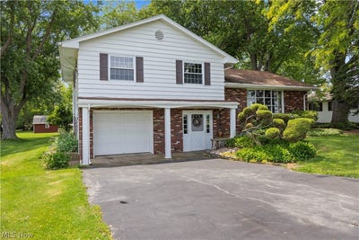/international/us/3320-w-mason-road-monroeville-oh-110108692963/
