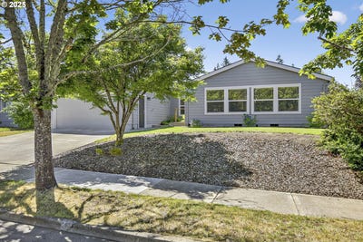 /international/us/588-se-dance-dr-estacada-or-110100584617/