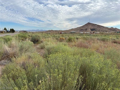 /international/us/1000-n-main-st-goldfield-nv-110119611011/