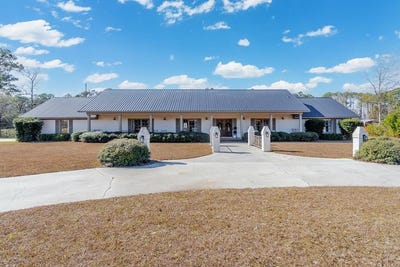 /international/us/403-rose-lane-douglas-ga-110105310282/