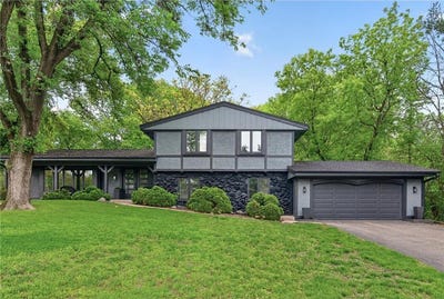/international/us/2841-mayfield-road-minnetonka-mn-110108168099/