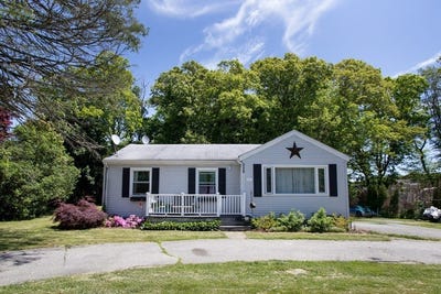 /international/us/258-sanford-rd-westport-ma-110108089412/